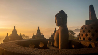 Jokowi Prepares Presidential Regulation on Borobudur Temple Tourism