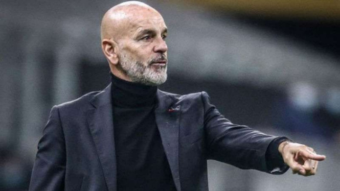 Pelatih AC Milan, Stefano Pioli.