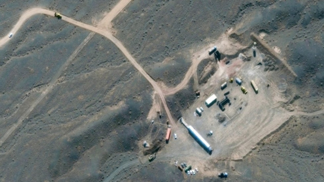 Gambar satelit dari fasilitas nuklir Natanz Iran, salah satu situs yang dapat meningkatkan pengayaan nuklir.-Reuters
