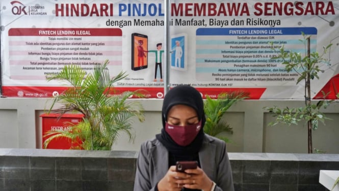 Biar Gak Kecele, Yuk Kenali Ciri-ciri Fintech Ilegal!. (FOTO: Andreas Fitri Atmoko)