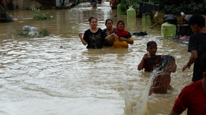 4.099 Kepala Keluarga Terkena Dampak Banjir di Kota Medan 4 Desember 2020.