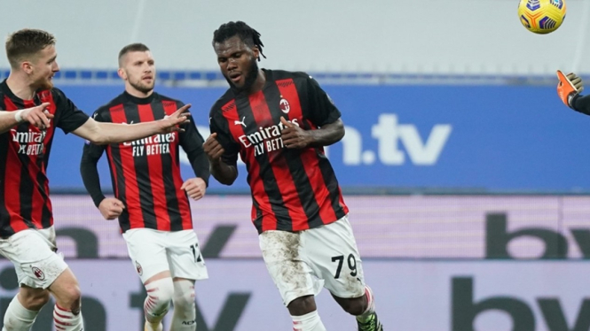 Pemain AC Milan, Franck Kessie usai mencetak gol ke gawang Sampdoria