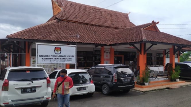 Kantor KPU Kabupaten Bandung (antara)