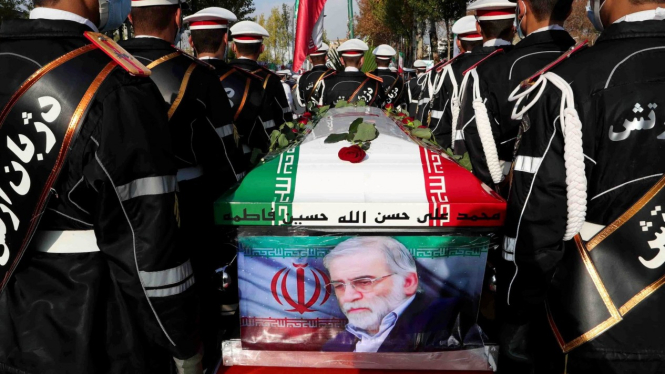Pemakaman ilmuwan nuklir Iran. Reuters via BBC Indonesia