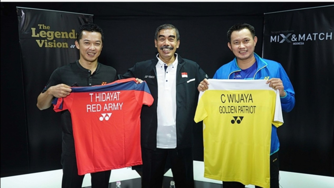 Kapten Red Army, Taufik Hidayat, dan kapten Golden Patriot, Candra Wijaya