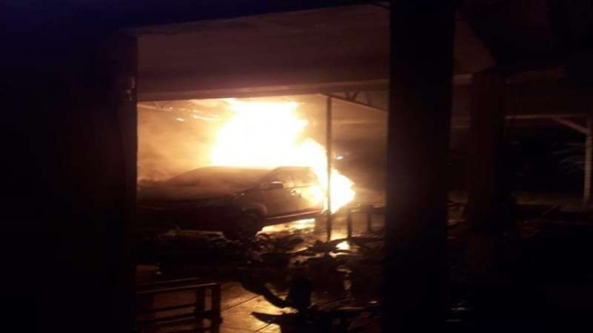 Kendaraan pendukung paslon di Luwu Utara dibakar orang tak dikenal