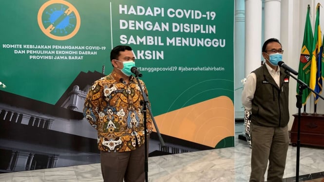 Ketua Harian Satgas Penanganan COVID-19 Jawa Barat, Daud Achmad di Gedung Sate