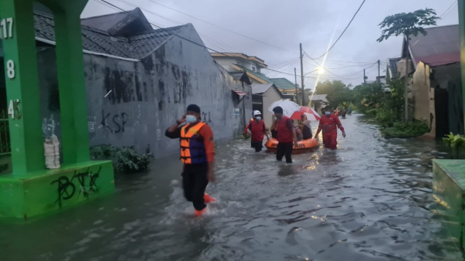 Warga Gowa, Sulsel, yang Terdampak Banjir Mulai Dievakuasi