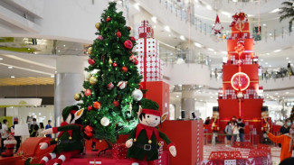 Noel Season: Christmas Shopping Marathon Mid Day Sale di Central Park
