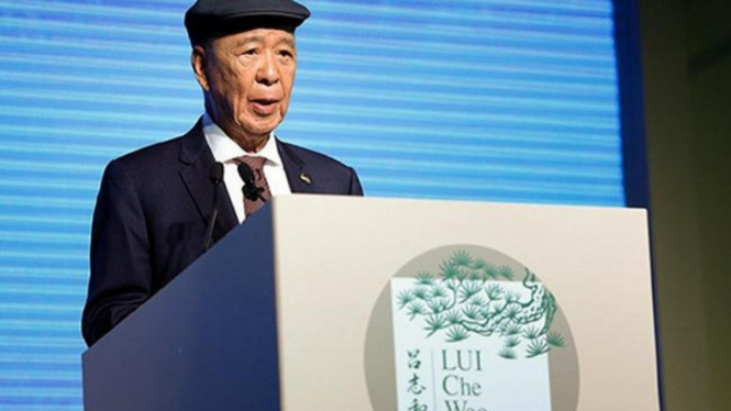 Kisah Orang Terkaya: Lui Che Woo, Miliarder China Berkat Perjudian Makau. (FOTO: Fortune)
