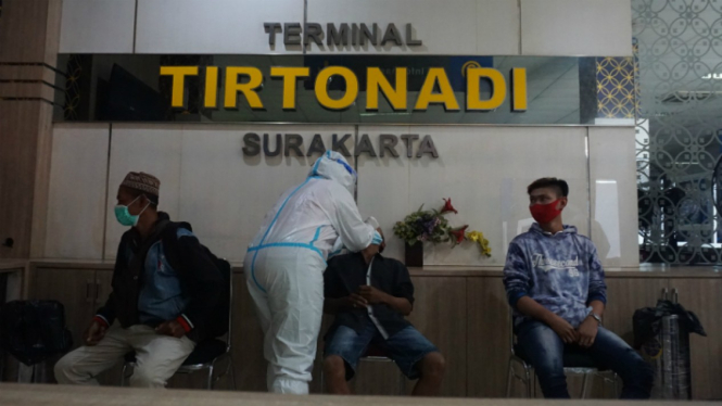 Terminal Tirtonadi, Solo, Jawa Tengah