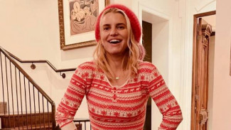 Jessica Simpson Berhasil Turunkan Berat Badan 45 Kg