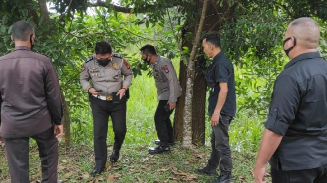 Warga kota Palembang, Sumatera Selatan, digegerkan atas penemuan granat jenis nanas di kompleks olahraga terpadu Jakabaring Sport City (JSC), Selasa, 29 Desember 2020.