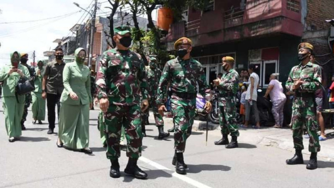 VIVA Militer: Mayjen TNI DA di Markas Arhanud 6/Baladhika Akaca Yudha (BAY)