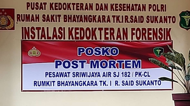 Posko Post Mortem korban Sriwijaya Air SJ 182 di RS Polri, Kramat Jati.