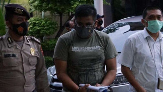 Sembunyikan Eks Sekjen MA Nurhadi, Ferdy Yuman Dituntut 7 Tahun Bui