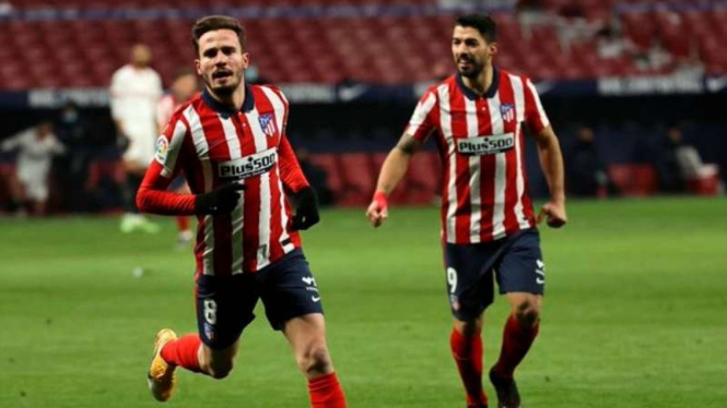 Pemain Atletico Madrid, Saul Niguez dan Luis Suarez.