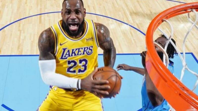 Pemain LA Lakers, LeBron James.