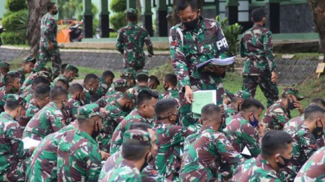 Kejiwaan Diperiksa, Pasukan Setan TNI Siap Tembus Sarang ...