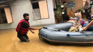 Musim Hujan Banjir Mengancam, Ini 6 Tips Jitu Jaga Kesehatan Anda