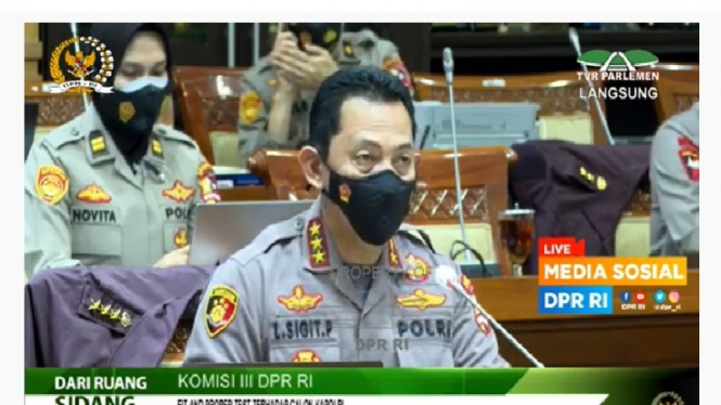 Calon Kapolri Komjen Listyo Sigit saat uji kelayakan di DPR