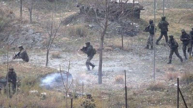 VIVA Militer: Tentara India terlibat baku tembak dengan tentara Pakistan