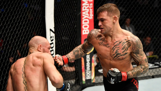 Pukulan telak Dustin Poirier ke Conor McGregor