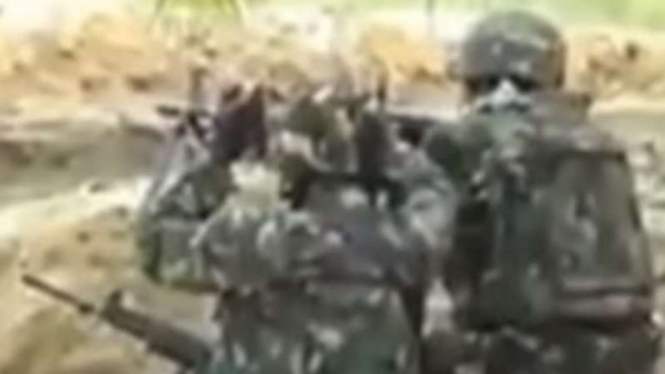 VIVA Militer: Anggota Kopassus TNI terlibat baku tembak dengan anggota GAM