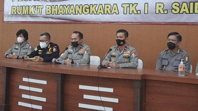 Tim DVI Polri berhasil mengidentifikasi 3 jenazah korban Sriwijaya Air SJ 182. 