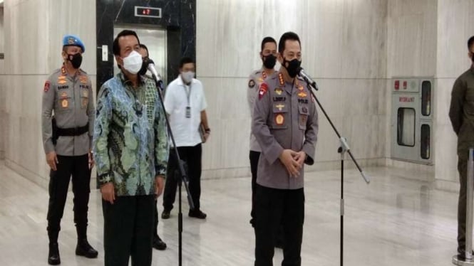 Kapolri Jenderal Listyo Sigit Prabowo saat menemui Ketua MA Muhammad Syarifuddin