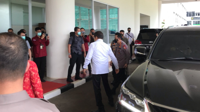 Kapolri Jenderal Listyo Sigit Prabowo bertemu dengan Jaksa Agung Burhanuddin