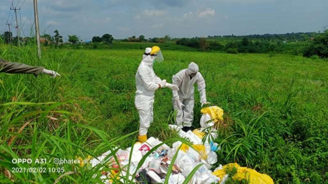 Limbah medis ditemukan di perkebunan milik PTPN VIII