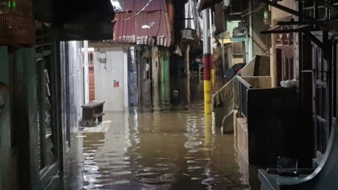 Banjir di Kampung Melayu, Jumat 5 Februari 2021