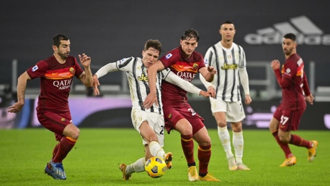 Pertandingan Juventus vs AS Roma