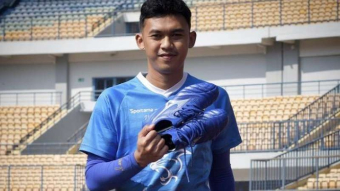 Gelandang Persib Bandung, Abdul Aziz Lutfi.