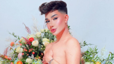 YouTuber James Charles Dihujat Gegara Foto Bugil dan Pura-pura Hamil