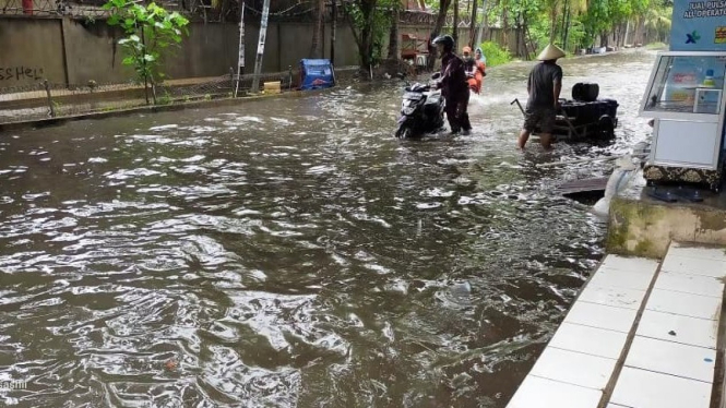 Banjir di Kebon Jeruk Jakbar 16 Februari