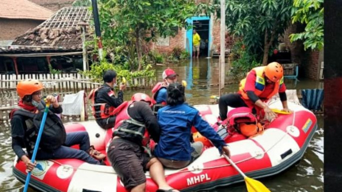 peringatan potensi banjir di karangposo kabupaten malang