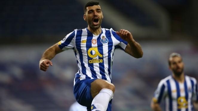 Striker FC Porto, Mehdi Taremi