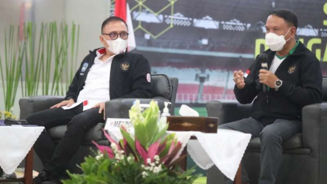 Ketua Umum PSSI Mochamad Iriawan dan Menpora Zainudin Amali.