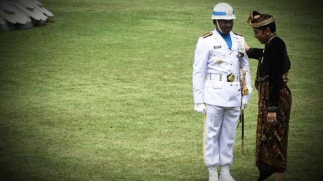 VIVA Militer: Kolonel Laut Hariyo Poernomo.