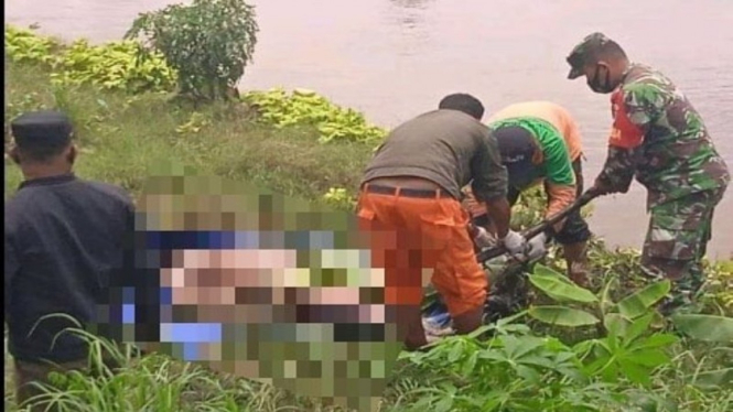 Mayat pria ditemukan di Kali BKT Rorotan, Jakarta Utara, Minggu siang