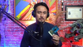 Waduh, Denny Darko Ramal Dewi Perssik Susah Dapat Jodoh