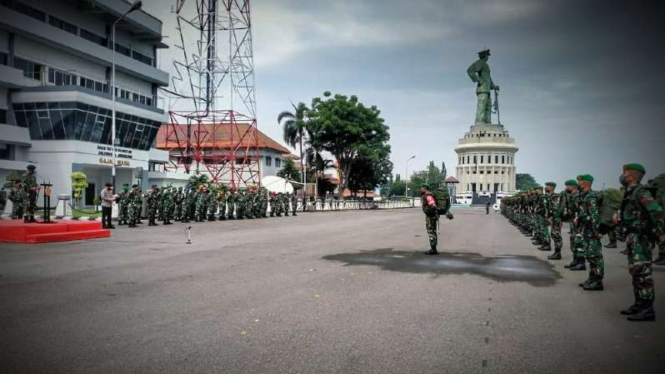 VIVA Militer: Pasukan Semut Hitam Yonif Mekanis 512