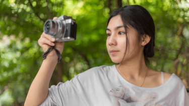 Kamera mirrorless.