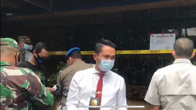 Kafe RM, Cengkareng, Jakarta Barat, lokasi terjadi penembakan ditutup permanen. 