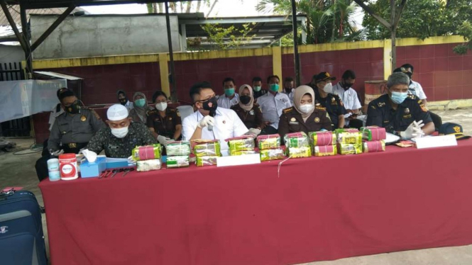 Sabu-sabu 20 Kilogram Dimusnahkan Polda Kalimantan Barat