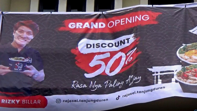 Grand opening restoran milik Rizky Billar di Tanjung Duren dihentikan Satpol PP