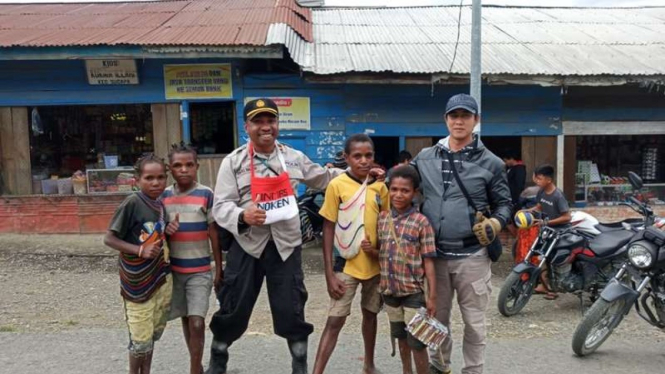 Polri melalui kegiatan Binmas Noken menjaga situasi Intan Jaya, Papua kondusif