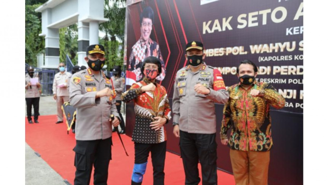 Foto Kapolresta Tangerang Kombes Pol Wahyu Bintoro Bersama Kak Seto